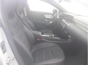 Mercedes-Benz CLA 180 SB AMG*AHK*Sound*LED*Kamera*Night*TOT-As