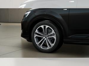 Audi Q7 50 TDI quattro S line AHK Luftfederung Pano