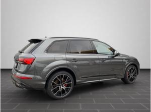 Audi Q7 SUV S line business TDI quattro 210 kW AHK STDHZ 7. Sitzer VOLL VOLL VOLL