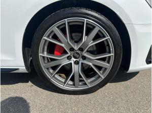 Audi A4 Avant 40 TFSI S Line MATRIX RFK NAVI B&O 19"