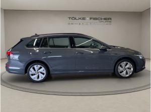 Volkswagen Golf VIII Variant 1.5 eTSI Style ACC AUT Kam. LM