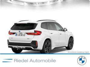 BMW iX1 xDrive30 M Sportpaket Head-Up AHK Sportsitze