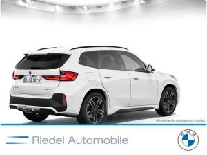BMW iX1 xDrive30 M Sportpaket Head-Up AHK Sportsitze