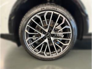 Audi Q5 SUV edition one mit Akzenten mythosschwarz TDI quattro S tronic