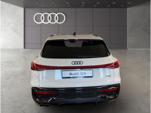 Audi Q5 SUV edition one mit Akzenten mythosschwarz TDI quattro S tronic