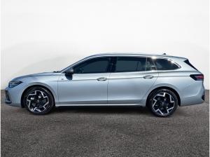 Volkswagen Passat Var. R-Line 4Motion TDI DSG|AHK|eHECK|HUP