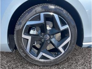 Volkswagen Passat Var. R-Line 4Motion TDI DSG|AHK|eHECK|HUP