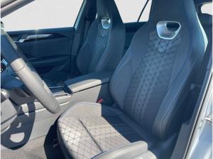 Volkswagen Passat Var. R-Line 4Motion TDI DSG|AHK|eHECK|HUP