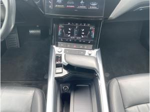 Audi e-tron S line 55 quattro *SOH98%*HuD*Kamera*AHK*
