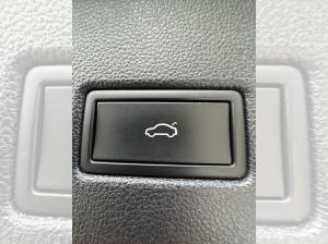 Volkswagen T-Roc 1.5 TSI R-Line DSG Navi LED Kamera PDC