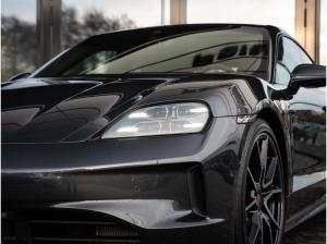 Porsche Taycan Black Edition