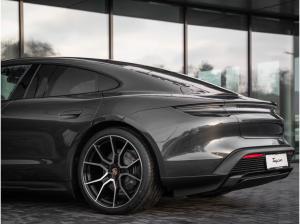 Porsche Taycan Black Edition