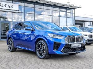 BMW iX2 xDrive30 M-Sportpaket+AHK+HUD+Memory-Sitz+ACC+Harman/Kardon+Parkassistenz Plus+Alarm