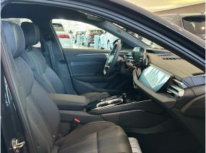 Audi A6 Avant TDI quattro S tronic S line Tech pro