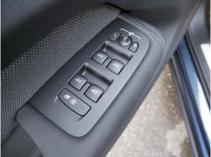 Volvo XC60 T8 Plus Black Edition AWD