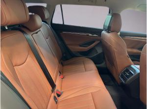 Skoda Superb Combi L&K 2.0TDI/ AHK/Navi/Fahrassi.+/