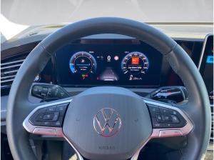 Volkswagen Tiguan 2.0 TDI Elegance DSG HD-Matrix AHK HuD Navi ACC Massage