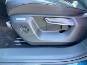 Volkswagen Tiguan 2.0 TDI Elegance DSG HD-Matrix AHK HuD Navi ACC Massage