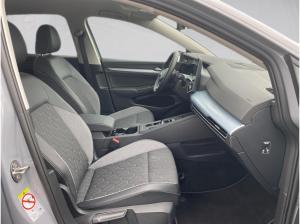 Volkswagen Golf 2.0 TDI Goal DSG AHK Navi ACC RFK ACC AHK