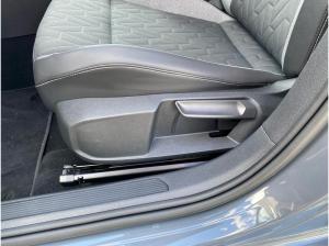 Volkswagen Golf 2.0 TDI Goal DSG AHK Navi ACC LED+ RFK ACC