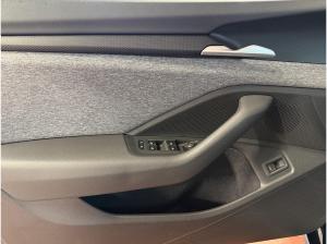 Skoda Superb Combi Selection 2.0 TDI DSG *ab sofort*