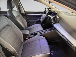 Volkswagen Golf 1.5 eTSI Goal DSG AHK Navi ACC LED+ RFK ACC