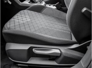 Volkswagen Taigo 1.5 TSI DSG R-Line IQ.LIGHT Matrix CarPlay