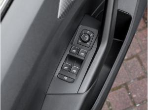 Volkswagen T-Cross 1.0 TSI R-Line KAMERA NAVI LED Travel Assist Carplay
