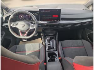 Volkswagen Golf GTI CLUBSPORT AKRAPOVIC PANO HUD WINTERRÄDER GARANTIE