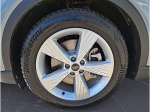 Audi Q4 e-tron 40, Ambiente-Lichtpaket, elek. Heckklappe