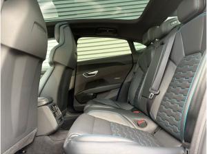 Audi RS e-tron GT QUATTRO+HEAD UP+EXCLUSIV LACK+B&O+