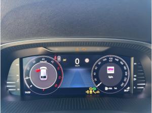Skoda Octavia SOFORT VERFÜGBAR! Combi 2.0 TDI W Tour ACC AHK AUT Navi