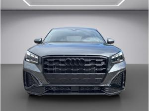 Audi Q2 S line 35 TFSI S tronic AHK
