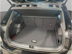 Volkswagen Tiguan III 2.0 TDI DSG R-Line / LED AHK