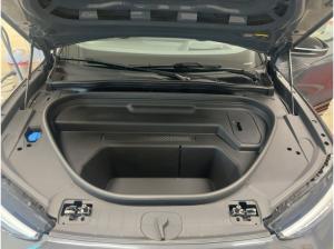 Audi Q6 e-tron performance S line LM20 Navi