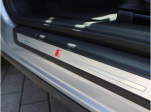 Audi Q5 TFSI e S line business 55 TFSI e quattro S tronic