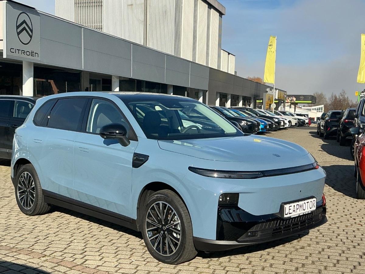 Leapmotor B10 Design Pro Max 67.1 kWh E-Förderung inkl.