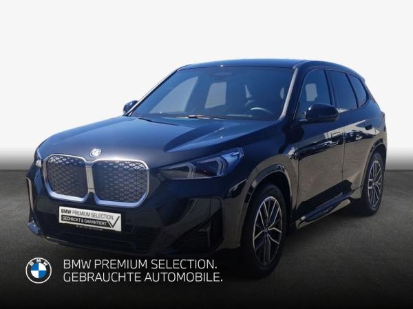 BMW iX1 xDrive30 M-Paket AHK LED H&K HeadUp