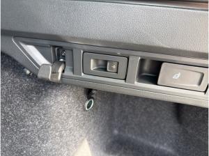 Skoda Octavia SOFORT VERFÜGBAR! Combi 2.0 TDI W Tour ACC AHK AUT Navi