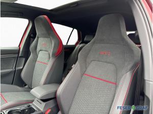 Volkswagen Golf VIII 2.0 TSI DSG GTI CS BLACK KAM AKRA PANO
