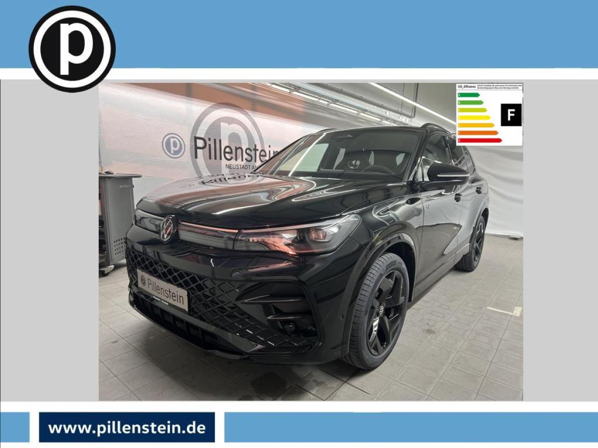 Volkswagen Tiguan TSI DSG R-LINE/BLACK AHK+HUD+AREA+360+MAT