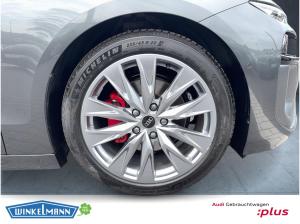 Audi A6 e-tron Avant e-tron 210 KW Panoramadach Luftfahrwerk MATRIX Kameras B&O Sound Massagesitze Audi Ringe beleu