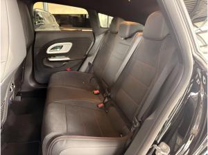 Mercedes-Benz CLA 200 Shooting Brake+Massage+360°Kam.+Panodach+KeyGo u.v.m.