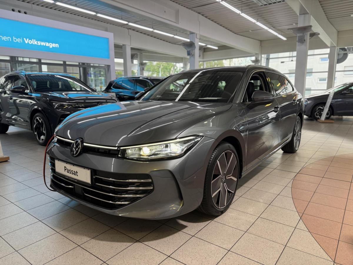 Volkswagen Passat Elegance Hybrid SOFORT VERFÜGBAR!!!