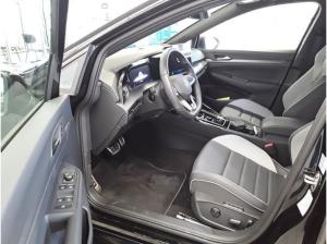 Volkswagen Golf VIII GTE BLACK STYLE 1.5eTSI DSG HYBRID ACC.5J-G.AHK.KAMERA.NAVI.HUD.PANO