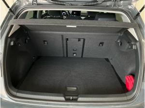 Volkswagen Golf VIII GOAL 1.5eTSI DSG ACC.AHK.NAVI+VC.2xPDC.LED.APP-C.LKRD-HZG.SHZ