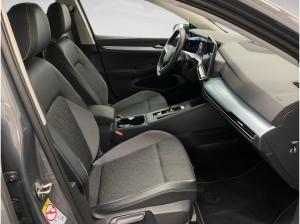 Volkswagen Golf VIII GOAL 1.5eTSI DSG ACC.AHK.NAVI+VC.2xPDC.LED.APP-C.LKRD-HZG.SHZ