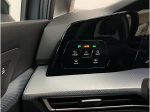 Volkswagen Golf VIII GOAL 1.5eTSI DSG ACC.AHK.NAVI+VC.2xPDC.LED.APP-C.LKRD-HZG.SHZ