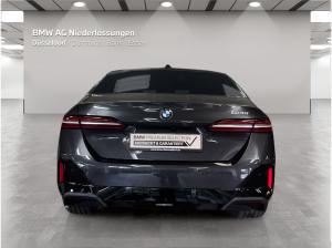 BMW 520 i Limousine M Sport AHK Driv.Assist+ Kamera