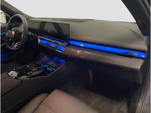 BMW 520 i Limousine M Sport AHK Driv.Assist+ Kamera